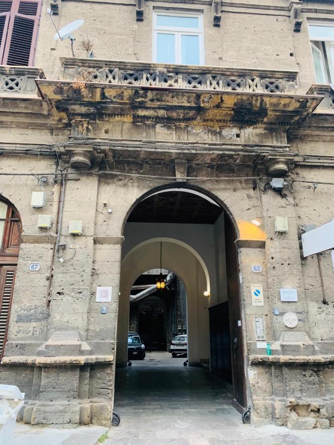 Hotel Donnafrancaflorio Palermo Exterior foto