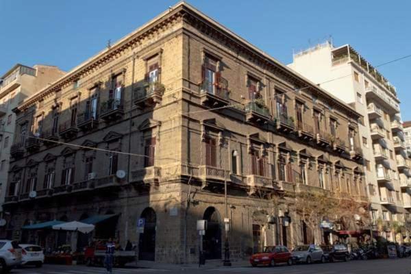 Hotel Donnafrancaflorio Palermo Exterior foto