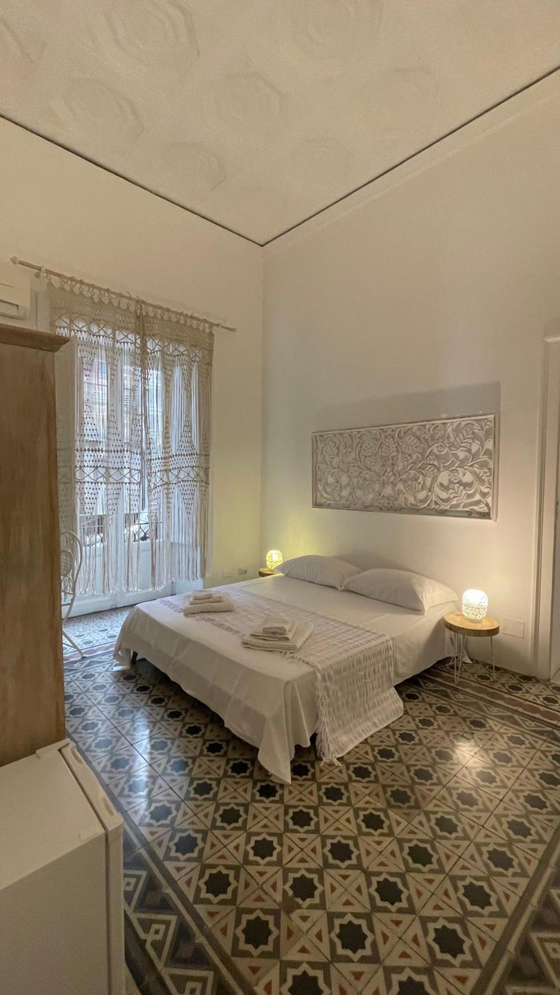 Hotel Donnafrancaflorio Palermo Exterior foto